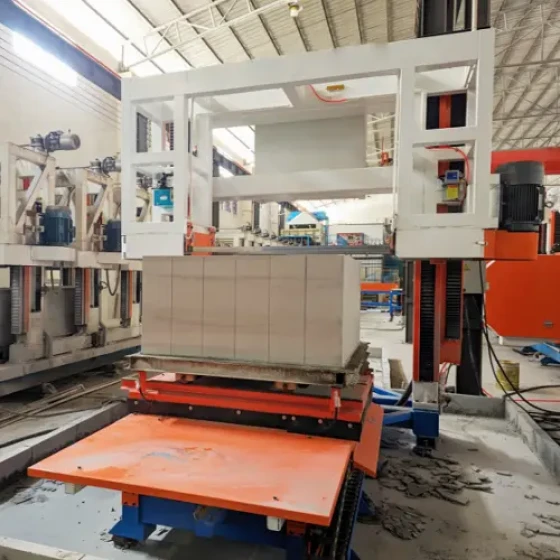 Attrezzature per mattoni leggeri