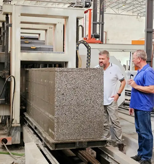 Progetto di linea di produzione di blocchi autoisolati in Sudafrica